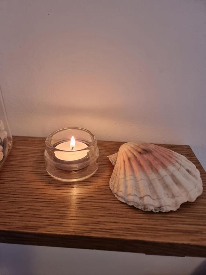 Apartmani Petra Pula Eksteriør billede